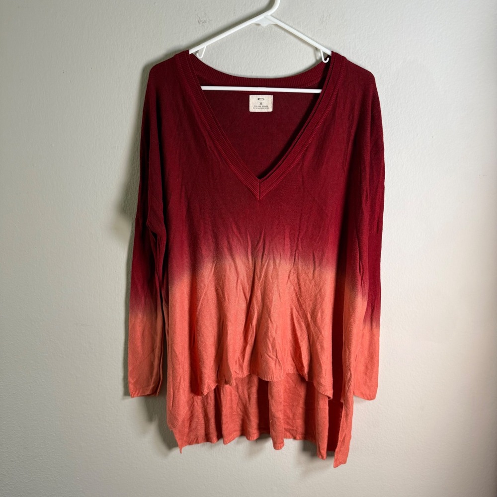 Pins and Needles Womens XS Ombre Dip Dye V-Neck‎ High-Low Rayon Sweater Red Pink